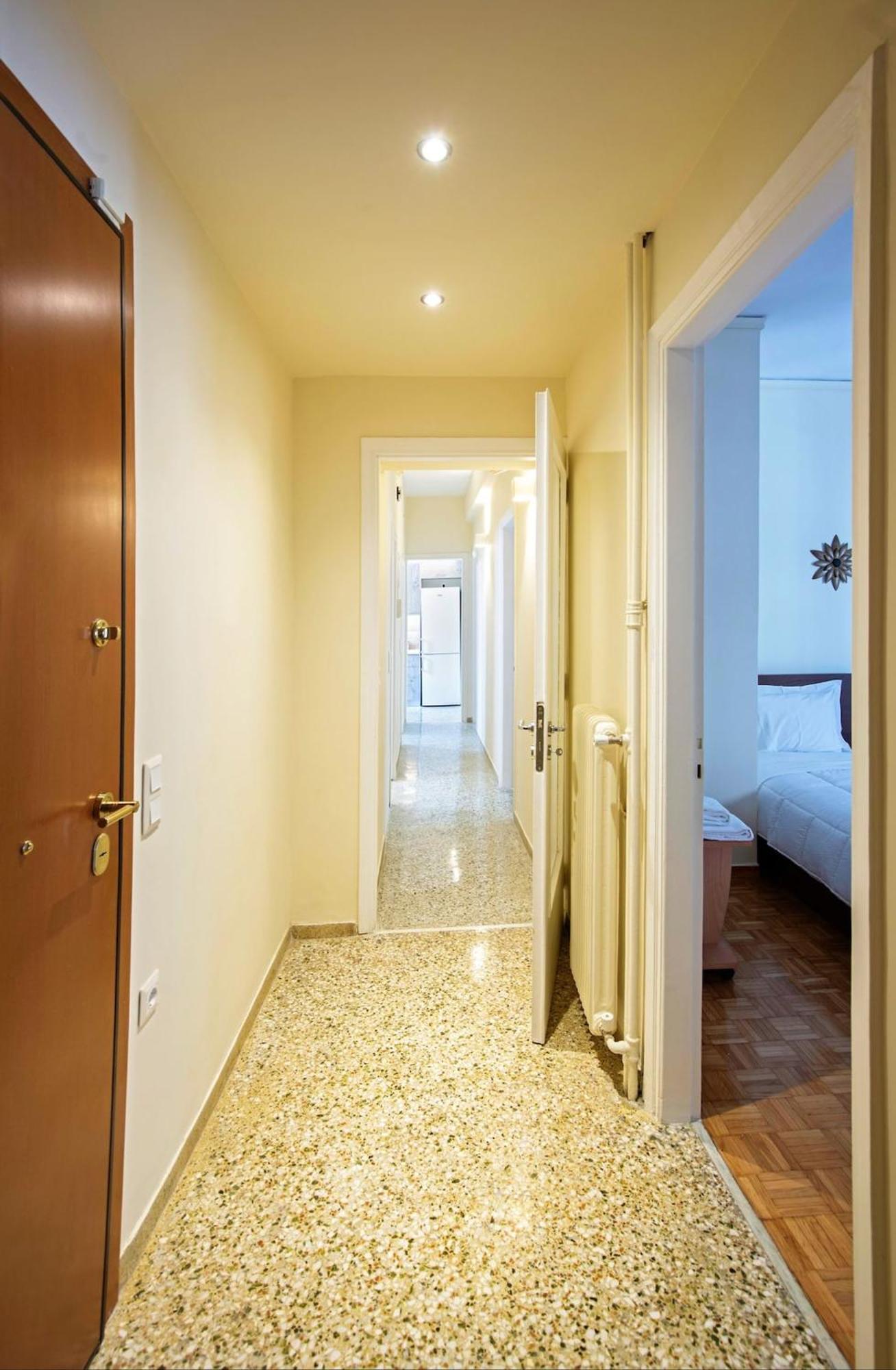 Peaceful Renovated Apartment Near Lycabettus Hill Athens Ngoại thất bức ảnh