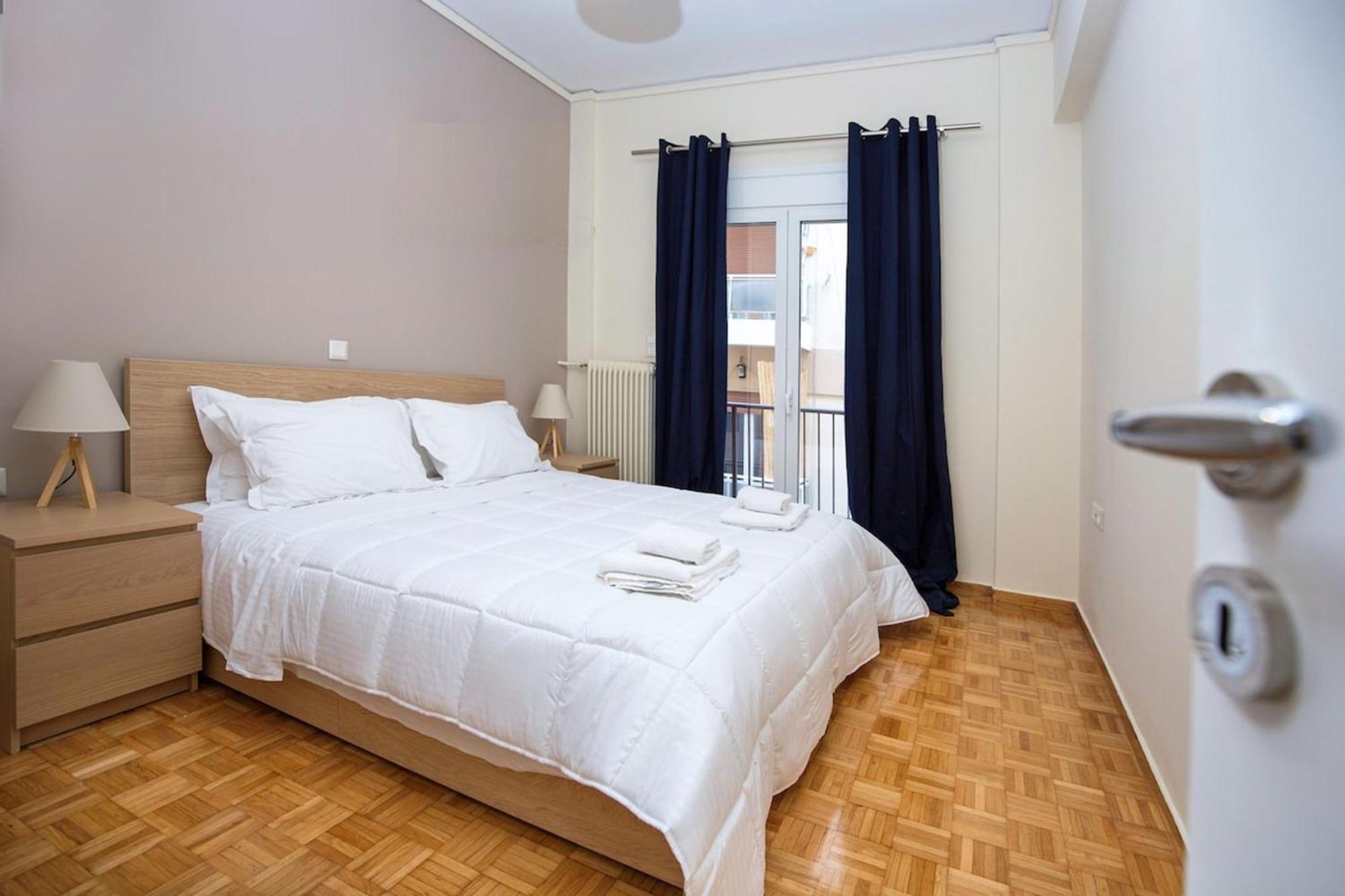 Peaceful Renovated Apartment Near Lycabettus Hill Athens Ngoại thất bức ảnh